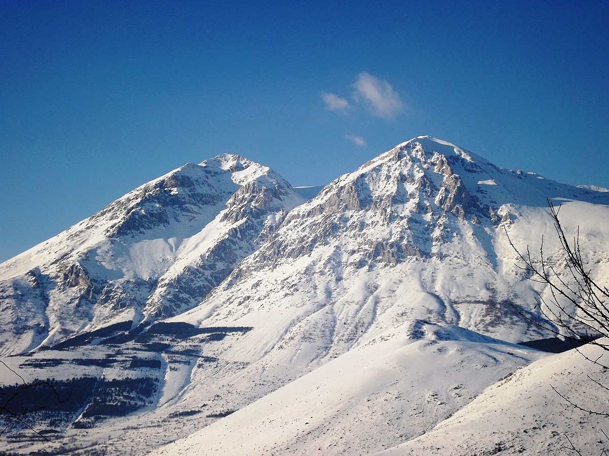 monte velino innevato